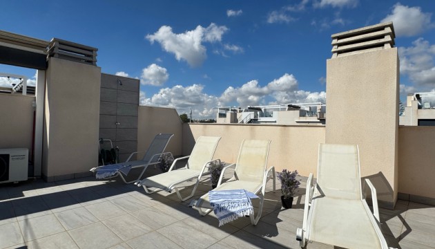 Odsprzedaż - Apartment - Orihuela Costa - Villamartín