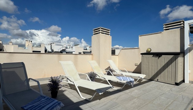 Odsprzedaż - Apartment - Orihuela Costa - Villamartín