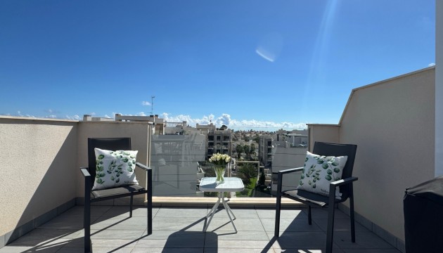 Odsprzedaż - Apartment - Orihuela Costa - Villamartín
