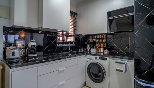 Odsprzedaż - Apartment - Torrevieja - La Siesta - El Salado -  Torreta