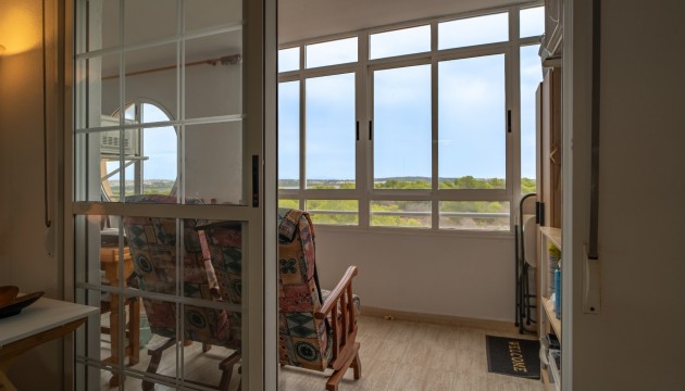 Odsprzedaż - Apartment - Torrevieja - La Siesta - El Salado -  Torreta