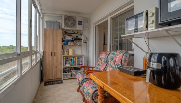 Odsprzedaż - Apartment - Torrevieja - La Siesta - El Salado -  Torreta