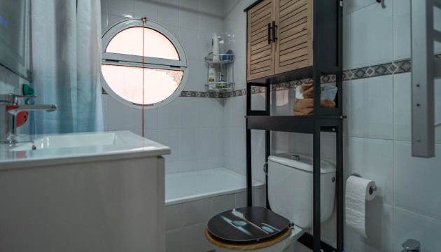 Odsprzedaż - Apartment - Torrevieja - La Siesta - El Salado -  Torreta