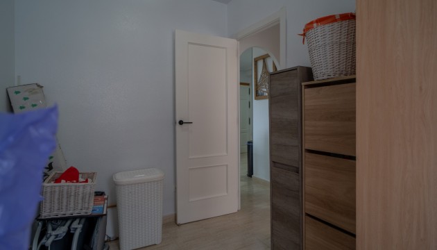 Odsprzedaż - Apartment - Torrevieja - La Siesta - El Salado -  Torreta