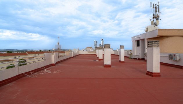 Odsprzedaż - Apartment - Torrevieja - La Siesta - El Salado -  Torreta