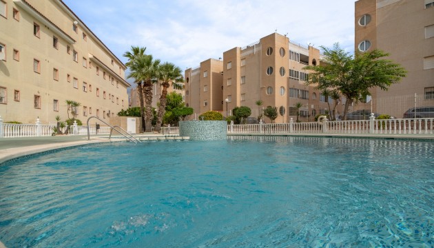 Odsprzedaż - Apartment - Torrevieja - La Siesta - El Salado -  Torreta