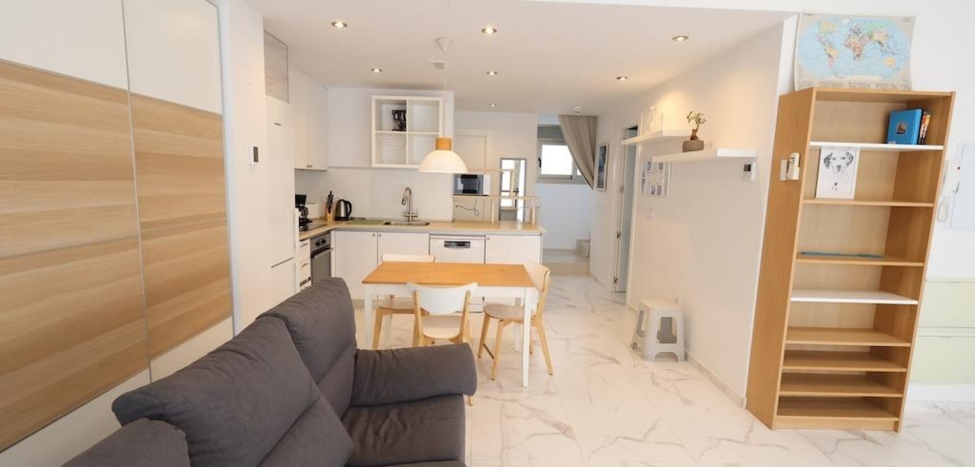 House in Villamartin - Image 3