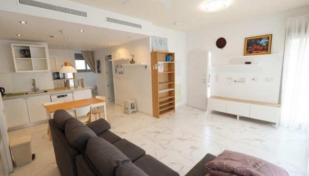 Odsprzedaż - Detached Villa - Orihuela Costa - Villamartín