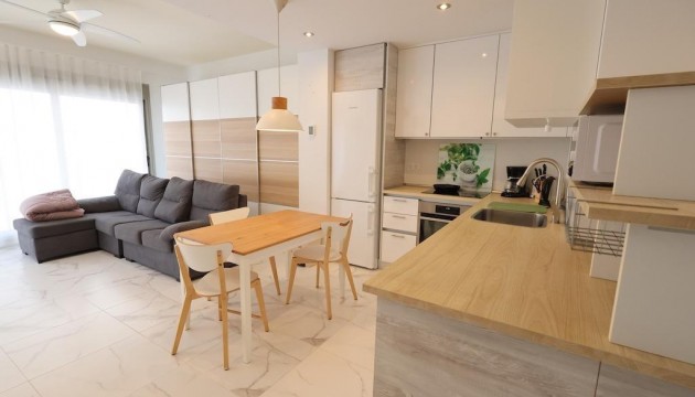 Odsprzedaż - Detached Villa - Orihuela Costa - Villamartín