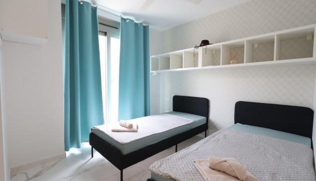 Odsprzedaż - Detached Villa - Orihuela Costa - Villamartín