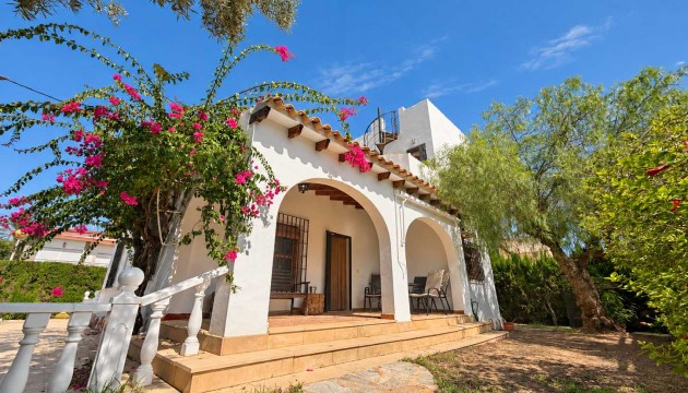 Odsprzedaż - Detached Villa - Orihuela Costa - Cabo Roig