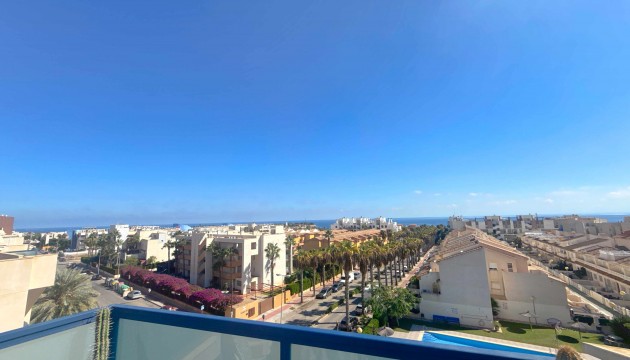 Odsprzedaż - Apartment - Orihuela Costa - Cabo Roig