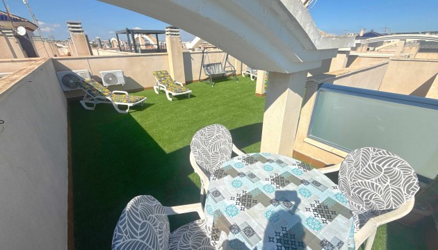 Odsprzedaż - Apartment - Orihuela Costa - Cabo Roig