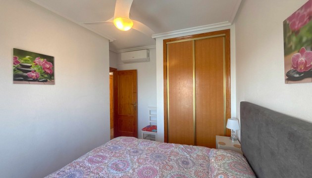Odsprzedaż - Apartment - Orihuela Costa - Cabo Roig