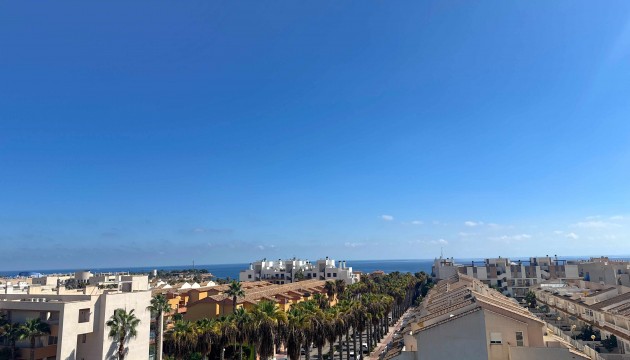 Odsprzedaż - Apartment - Orihuela Costa - Cabo Roig