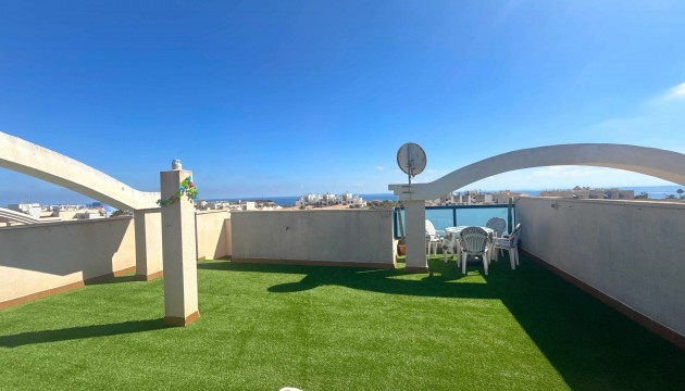 Odsprzedaż - Apartment - Orihuela Costa - Cabo Roig