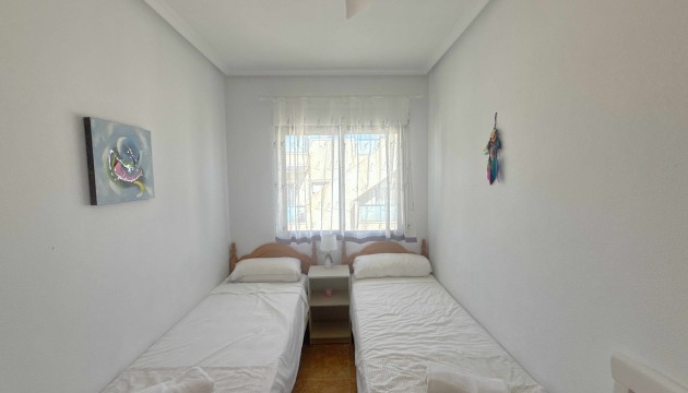 Odsprzedaż - Apartment - Orihuela Costa - Cabo Roig