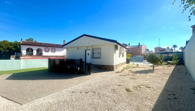 Videresalg - Detached Villa - Pilar de la Horadada - Pinar de Campoverde