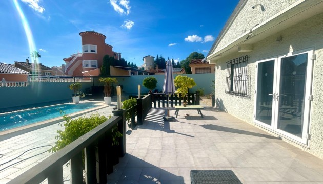 Videresalg - Detached Villa - Pilar de la Horadada - Pinar de Campoverde
