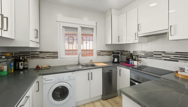 Videresalg - Detached Villa - Pilar de la Horadada - Pinar de Campoverde