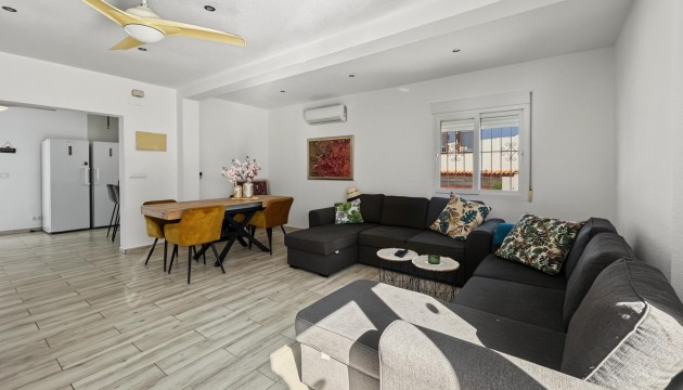 Videresalg - Detached Villa - Pilar de la Horadada - Pinar de Campoverde