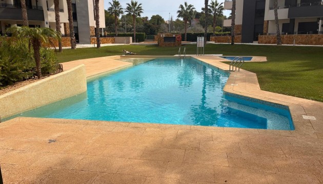 Resale - Apartment - Orihuela Costa - Los Altos