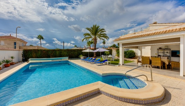 Videresalg - Detached Villa - Ciudad Quesada