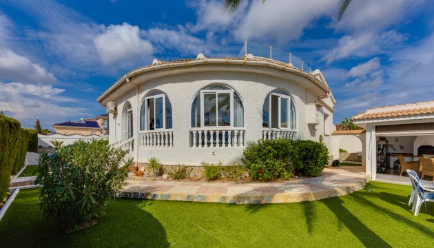 Videresalg - Detached Villa - Ciudad Quesada