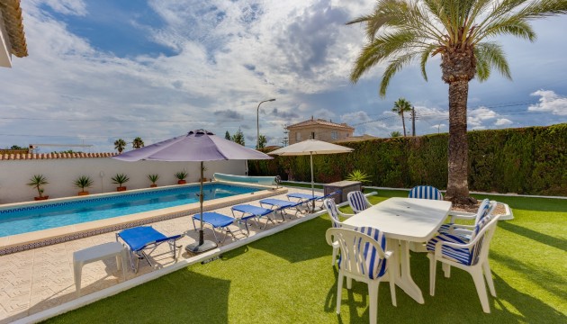 Videresalg - Detached Villa - Ciudad Quesada