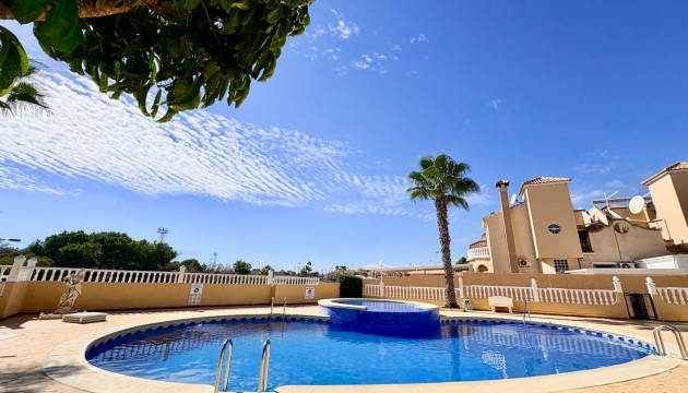 Videresalg - Rekkehus - Orihuela Costa - Playa Flamenca
