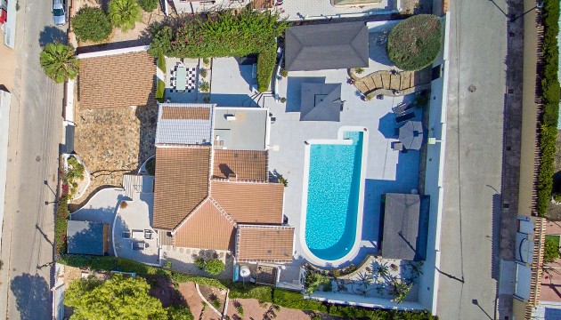 Videresalg - Detached Villa - Orihuela Costa - Villamartín