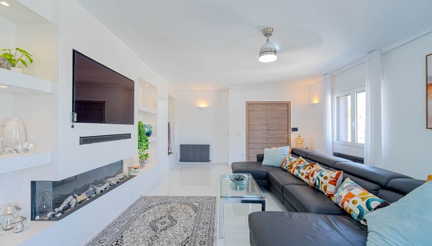 Videresalg - Detached Villa - Orihuela Costa - Villamartín
