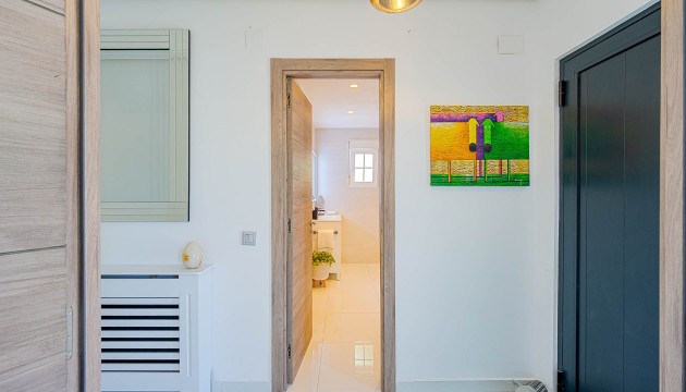 Videresalg - Detached Villa - Orihuela Costa - Villamartín
