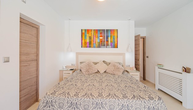 Videresalg - Detached Villa - Orihuela Costa - Villamartín