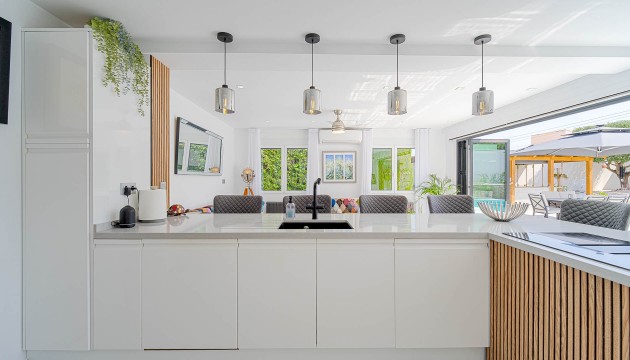 Videresalg - Detached Villa - Orihuela Costa - Villamartín