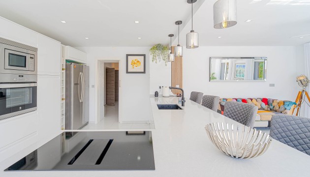 Videresalg - Detached Villa - Orihuela Costa - Villamartín