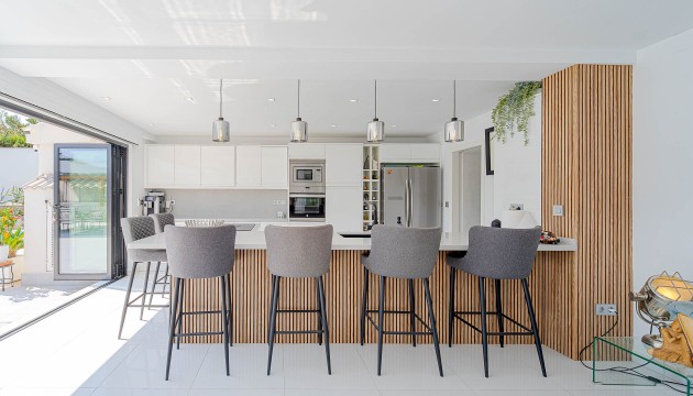 Videresalg - Detached Villa - Orihuela Costa - Villamartín