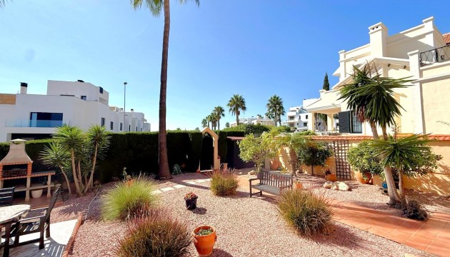 Videresalg - Detached Villa - Orihuela Costa - Los Dolses