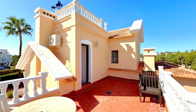 Videresalg - Detached Villa - Orihuela Costa - Los Dolses