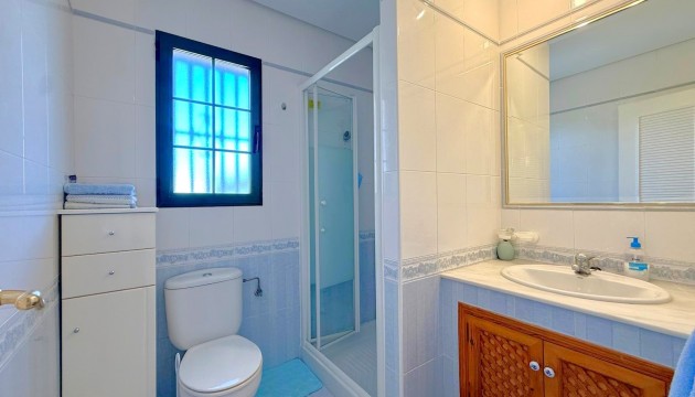 Videresalg - Detached Villa - Orihuela Costa - Los Dolses