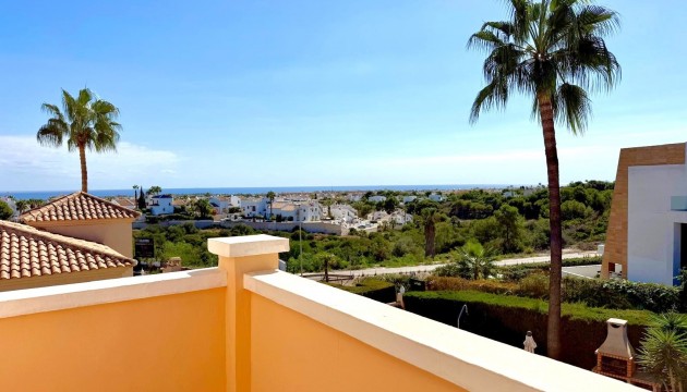 Videresalg - Detached Villa - Orihuela Costa - Los Dolses