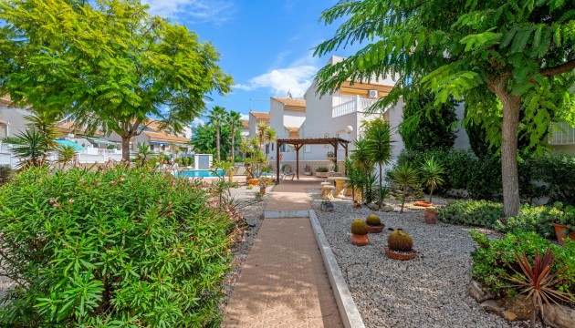 Wiederverkauf - Semi Detached Villa - Ciudad Quesada