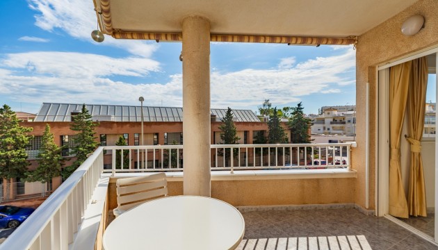 Перепродажа - Квартира - Torrevieja