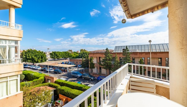 Перепродажа - Квартира - Torrevieja