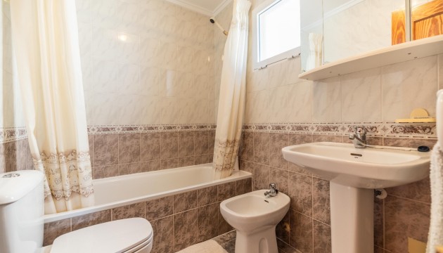 Перепродажа - Квартира - Torrevieja
