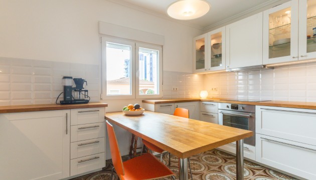 Resale - Semi Detached Villa - Orihuela Costa - Punta Prima