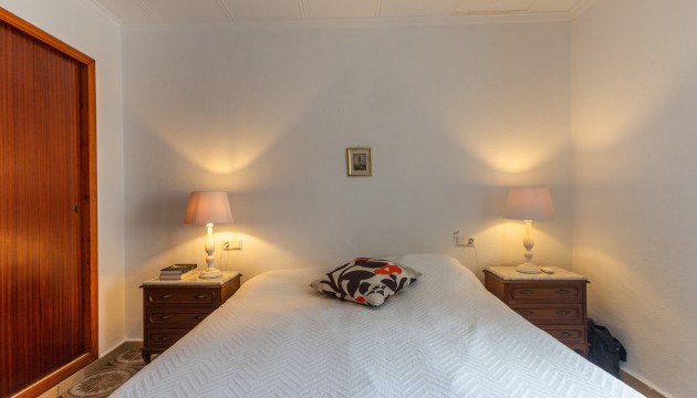 Resale - Semi Detached Villa - Orihuela Costa - Punta Prima