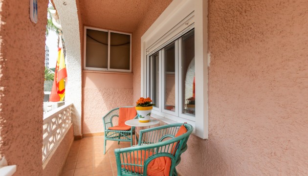 Resale - Semi Detached Villa - Orihuela Costa - Punta Prima