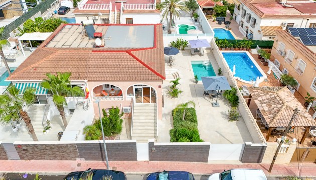 Resale - Semi Detached Villa - Orihuela Costa - Punta Prima