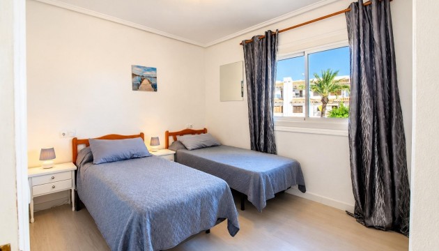 Перепродажа - Квартира - Orihuela Costa - Cabo Roig